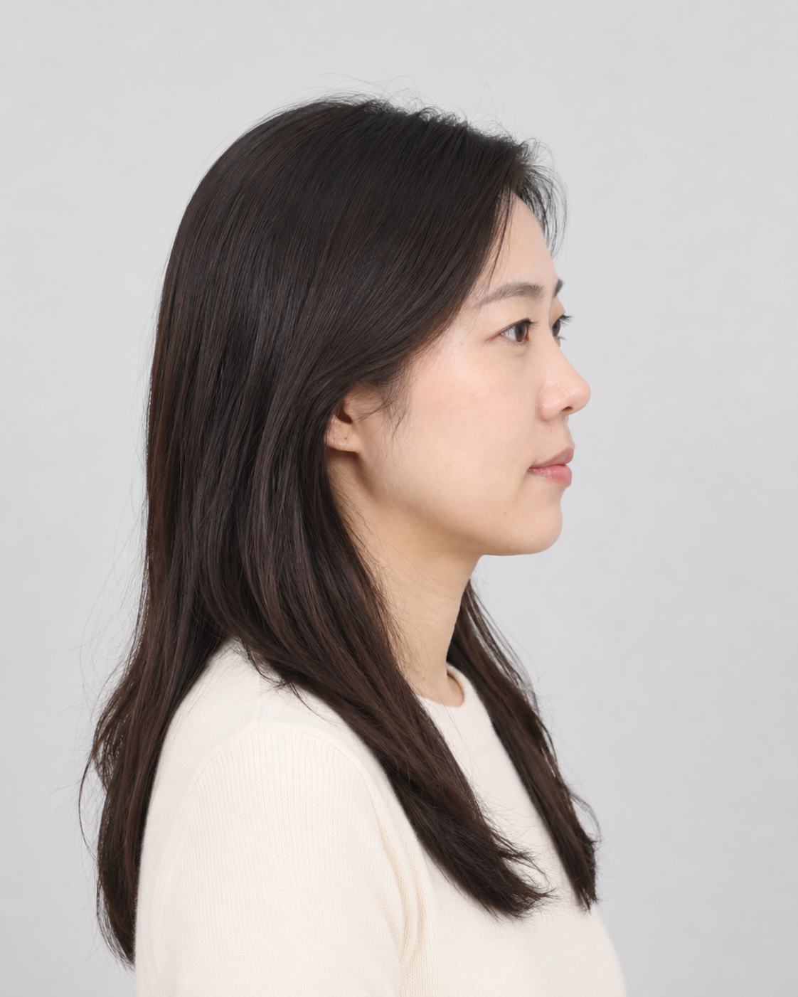 Woman 90 degree face sample